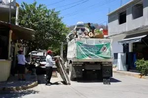  Continúa la jornada de descacharrización en Santa Cruz Huatulco
