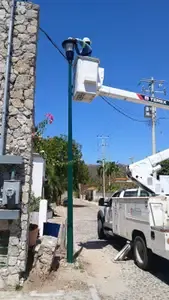 Atención a solicitud de alumbrado en Balcones de Tangolunda Huatulco